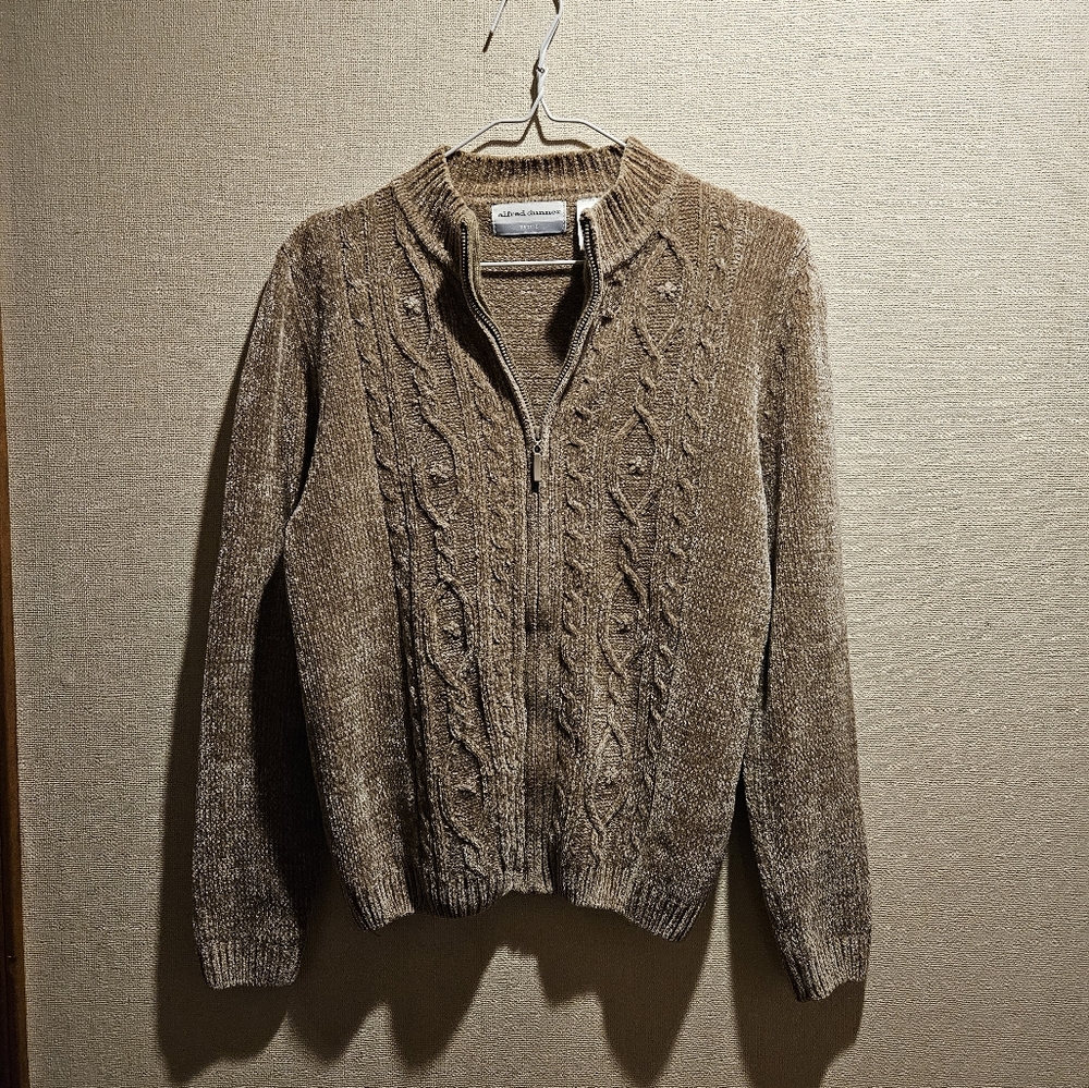 Alfred Dunner Zip front Women's Sweater, Size P/M, Tan